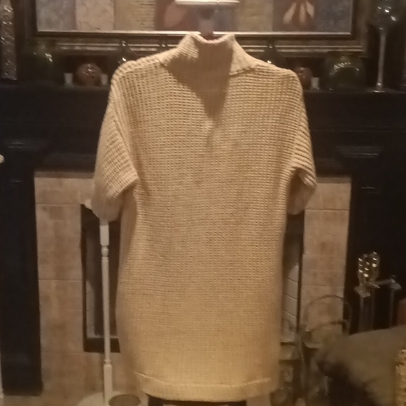 NWOT C•M•C 100% cotton tan s/s cardigan w side pockets & 5 big buttons Sm - Picture 10 of 12